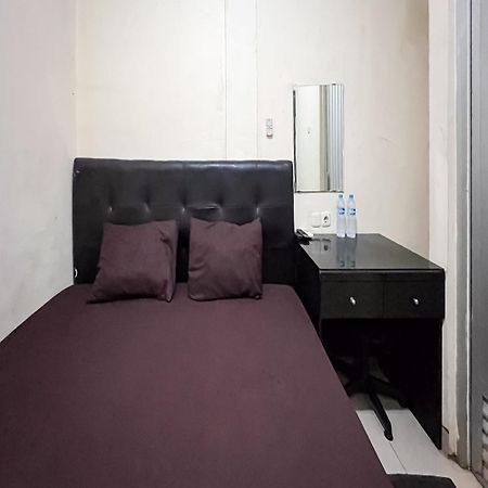 Arcadia Rooms Redpartner Jakarta Exterior foto