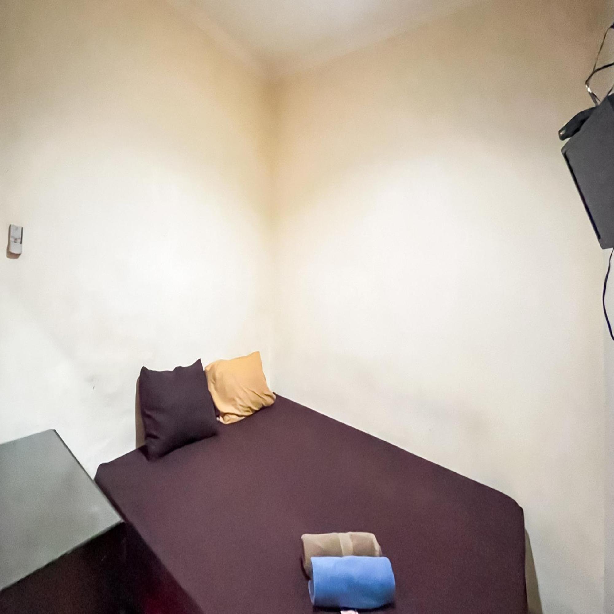 Arcadia Rooms Redpartner Jakarta Exterior foto